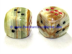 โอนิกซ์ลูกเต๋าที่ทับกระดาษลวดลายความรักที่ซับซ้อนแกะสลักด้วยมือในปากีสถานของขวัญหินที่ไม่ซ้ำกัน - Product Image 4