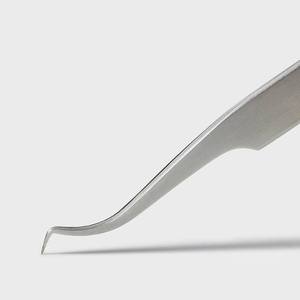 แหนบขนตากึ่งโค้งแบบคลาสสิกสีสันใหม่เป็นมิตรกับสิ่งแวดล้อมพร้อมบรรจุภัณฑ์ที่เป็นมิตรต่อสิ่งแวดล้อม - Product Image 4