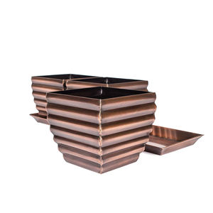 Ensemble de pots de fleurs en fer pour décor de ferme avec plateau en métal galvanisé Pots de jardinière vintage écologiques pour la maison, l'intérieur et l'extérieur - Product Image 3