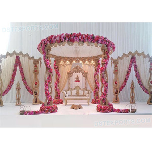Magnifique grand mariage Mandap en bois avec produit de décorations de mariage dynamique à l'aspect fluorescent - Product Image 1