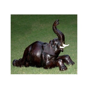Decoración moderna de escultura artesanal de caballo, adorno de peluche de cuero de caballo de pie para el hogar para Navidad, Halloween, suministro ODM - Product Image 3