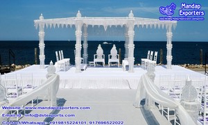 Mandap Decorativo de Cristal para Bodas Indias, Mandap de Fibra de Cristal del Sur de la India, Mandap Exclusivo del Sur de la India para Bodas en Londres - Product Image 4