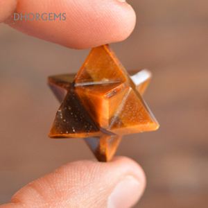 หินคริสตัลกึ่งมีค่าสำหรับแกะสลักรูปดาว Merkaba ดวงตาเสือสีเหลืองธรรมชาติสำหรับการรักษาเรกิดินรูปปั้นเมอร์คาบาขนาดเล็ก - Product Image 3