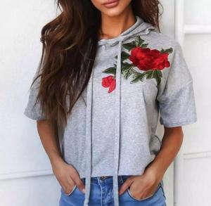 เสื้อฮู้ดดี้ผู้หญิงคุณภาพสูงขายส่ง พร้อมงานปัก ผ้าฝ้าย 100% พร้อมสำหรับฤดูหนาว รับทำโลโก้และป้ายแบรนด์ตามสั่ง ผู้ผลิตจากบังกลาเทศ - Product Image 2