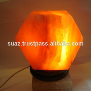 Lampe de sel de l'Himalaya en forme de diamant, lampes de sel en forme de diamant du Pakistan, fabricants de lampes de sel en forme de diamant du Pakistan - Product Image 3