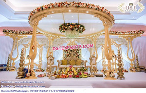 Mandap de Boda de Madera de Estilo Clásico, Diseño de Pavo Real, Mandap de Boda Único con Aspecto Dorado, Mandap de Matrimonio Elegante, Evento en Suiza - Product Image 5