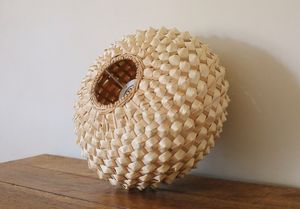 Abat-jour en bambou et rotin vintage fait à la main, style artisanal design - Product Image 2