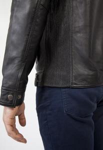 เสื้อแจ็กเก็ตหนังแท้สำหรับผู้ชายทำมือนุ่มใส่สบายเสื้อผ้าลำลองแบบวินเทจใส่ในชีวิตประจำวันเสื้อผ้าแนวสตรีทแวร์ระบายอากาศได้ดีทำด้วยมือ - Product Image 4