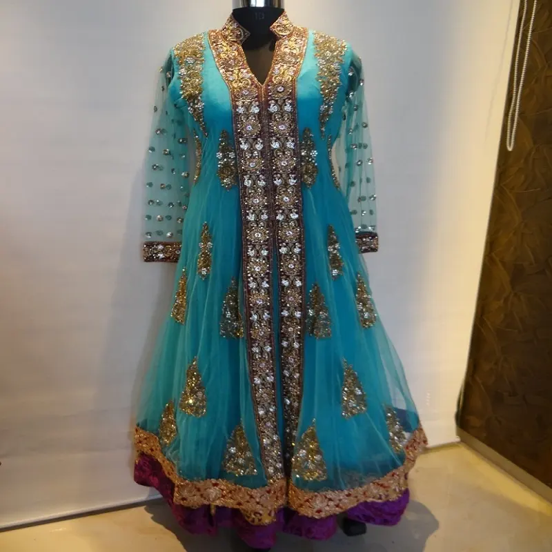 Las mujeres Semi-cosido Georgette bordado último Salwar Kameez (salwar kameez trajes