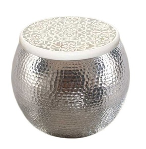 Mesa de centro decorativa de metal martillado para decoración del hogar y la Oficina - Product Image 6
