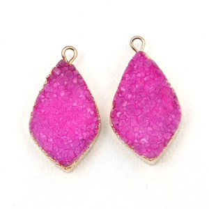 Conectores de latón con baño de oro y drusas de azúcar rosa natural para fabricación de joyas, proveedor - Product Image 1