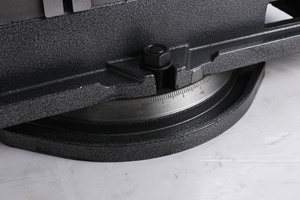 360 grados giratorio Base alta de la máquina de fresado de precisión cierre torno CNC - Product Image 5