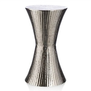 Mesa de centro decorativa de metal martillado para decoración del hogar y la Oficina - Product Image 4