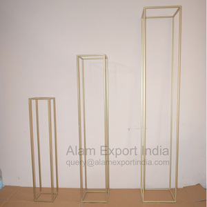 Centro de Mesa de Flores para Boda, Cartón Metálico Dorado - Product Image 6