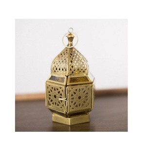Lanterne de Ramadan en métal de style Ins faite à la main bougeoir décoratif pour la maison et le bureau pour les mariages et autres événements - Product Image 6