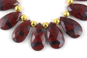 Hermosa 1 hebra de calidad superior facetado en forma de pera Briolette Beads Natural Red Jasper Gemstone Making Jewelry - Product Image 3