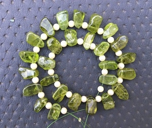 Awesome Quality Top Side <b>Drilled</b> 1 Strand <b>Hand</b> Polished Rough Natural Peridot Gemstone for Jewelry Making Birthstone Beads - Product Image 2