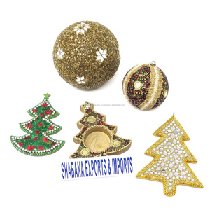 Arbre de Noël de luxe brodé personnalisé ornements forme de boule de taille personnalisée - Product Image 2