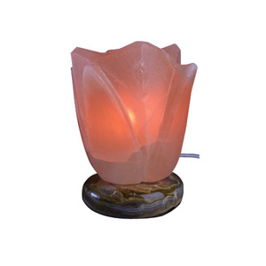Lampes en sel de l'Himalaya sculptées à la main en forme de lotus SUAZ, lampe en sel de l'Himalaya en forme de fleur - Product Image 2