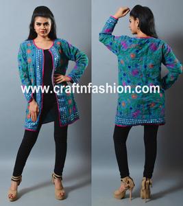 Chaqueta bordada Sitara Work con diseño floral-Designer Phulkari Work Jacket - Product Image 5