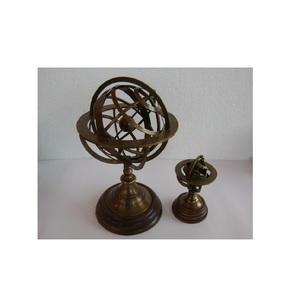 Astrolabe de latón, fabricante - Product Image 1