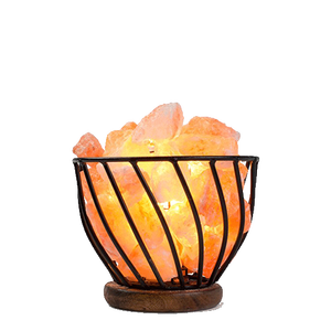 Bol sculpté à la main bol en métal de l'Himalaya en cristal naturel avec morceaux de sel panier en métal de l'Himalaya lampe à sel avec morceaux, - Product Image 1