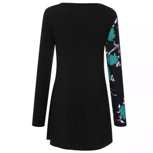 Camiseta informal para mujer, ropa con estampado Floral de manga larga, de verano - Product Image 3