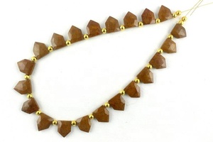 Mookite Agate facetté pentagone forme fabrication de beaux bijoux perles de Briolette vente en gros de pierres précieuses - Product Image 2