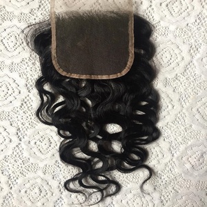 Cheveux Indiens Vierge Remy 24 pouces Ondulés et Bouclés 4x4 pour Fermeture en Dentelle avec Extensions de Cheveux de Bébé Double Trame Faite à la Machine - Product Image 2