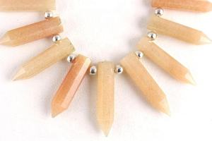 Piedras preciosas naturales de Aventurina, abalorios de Briolette con forma de lápiz, facetados, hechos a mano, fabricación de joyas al por mayor - Product Image 4