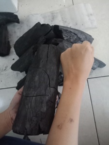 TAMARIND/HALABAN/COFFEE/CHARCOAL, BBQ CHARCOAL,BBQ GRILL FROM INDONESIA 5 CM UP, 3 HOURS BURNING BEST SELLER IN Sharq KUWAIT - Product Image 6