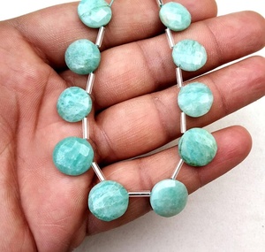 Fait à la main 1 brin AAA Grade naturel Amazonite pierres précieuses perles de haute qualité à facettes ronde pièce forme Briolette couleur verte - Product Image 2