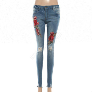กางเกงยีนส์เดนิมขาสั้นสำหรับผู้หญิง,กางเกงยีนส์ขายาวปักลายทรงสกินนี่สไตล์ใหม่ - Product Image 1