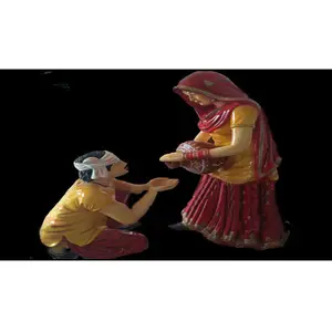 전통적인 펀잡 Sohni Mahiwal 섬유 동상 웨딩 게이트 입구 동상 장식 웨딩 펀잡 문화 동상