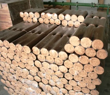 Древесные гранулы, деревянные брикеты, деревянные стружки и дрова для продажи