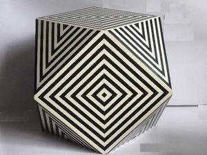 Tabouret géométrique en mosaïque d'os de buffle fait à la main, également disponible en autres mosaïques, meubles d'intérieur - Product Image 6