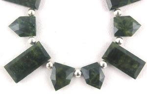 Pierre précieuse de jaspe vert naturel à facettes en forme de pentagone et de rectangle perles en vrac pour la fabrication de bijoux faits à la main - Product Image 6