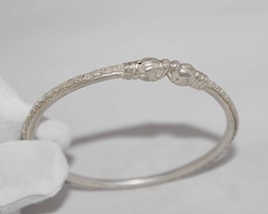 Brazalete de Plata de Ley 925 de la mejor calidad genuino brazalete de diseñador hecho a mano para venta al por mayor - Product Image 5