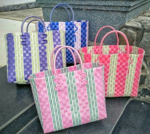 ที่มีคุณภาพสูงขายส่งมือทอผ้า PP ถุงพลาสติกทอชายหาดสำหรับถุงผ้าถุงผลไม้ที่มีโลโก้ที่กำหนดเองบรรจุ - Product Image 4