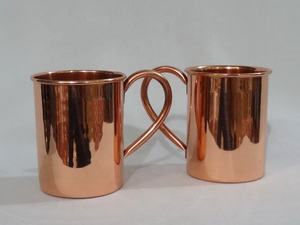 Verre de cuivre fantaisie de luxe moderne Hot Vantage avec poignée cuivre pur pour les accessoires de barre d'utilisation de barre taille personnalisée disponible - Product Image 2