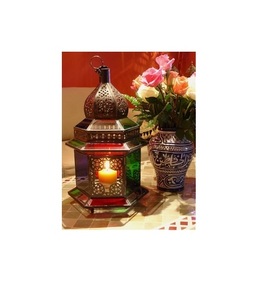 Linterna decorativa hecha de metal de alta calidad bellamente hecha a mano para Navidad Ramadán decoración del hogar - Product Image 1