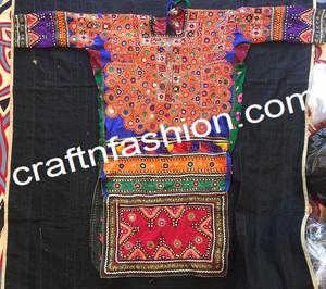 Haut/Tunique/Kurta/Veste brodée à la main de la culture balouche - Broderie de Kutch, robe du Sindh - Haut brodé - Robe de culture bohème gitane - Product Image 6