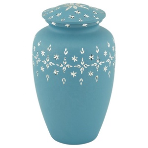 Fabricant fiable de la dernière conception de la nouvelle urne de crémation adulte bleue taillée en diamant de qualité supérieure pour les cendres - Product Image 1