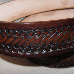 Cinturón de Cuero con Diseño de Cuerda, Hecho a Mano, Mágico - Product Image 1