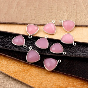 Calcédoine rose en forme de trillion, coupe de pierres précieuses, connecteurs de bricolage, recherche de lunette plaquée argent, réglage de la fabrication de bijoux - Product Image 3