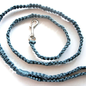 Correa de Macramé Azul Turquesa de Primera Calidad - Product Image 1