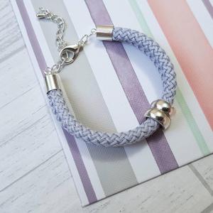   Bracelet gris magique fait main, Bracelet simple, Bracelet en corde - Product Image 1