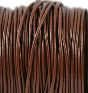 Cordones de Cuero Trenzados Hechos a Mano Ecológicos en Colores y Tamaños Personalizados para Diseñadores de Joyas y Tiendas de Cuentas - Product Image 2