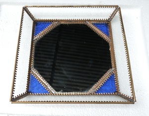 Plateau de service décoratif en verre pour la décoration de la maison et du bureau pour le service de bonbons - Product Image 2