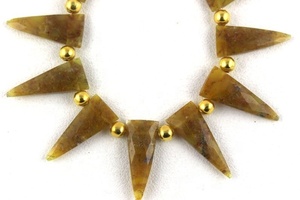 Forme de Triangle à facettes Agate jaune naturelle pierre précieuse guérison cristal fabrication de bijoux perles de Briolette vente en gros - Product Image 4